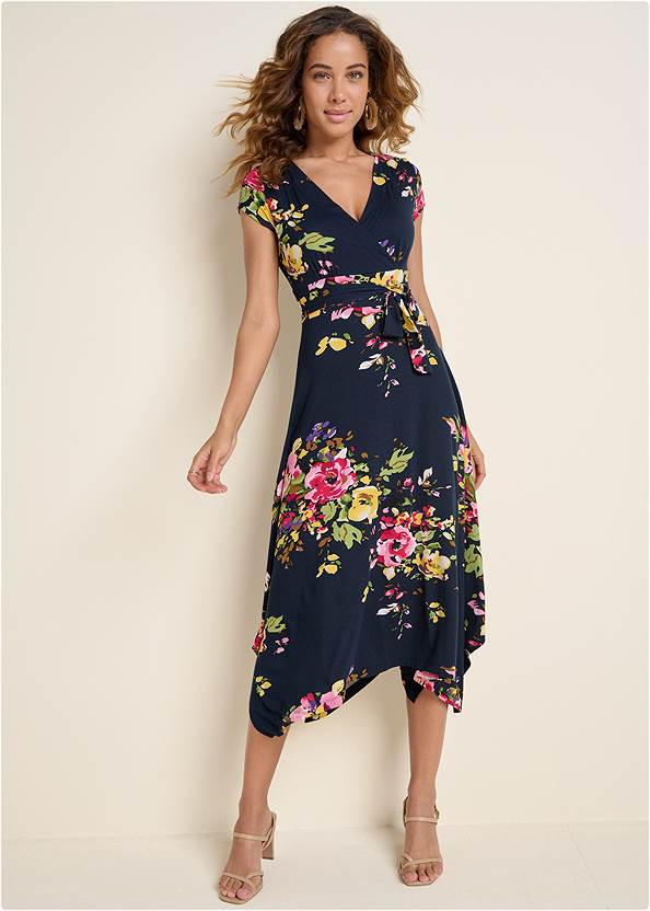 Floral Printed Dress,Strappy Toe Loop Heels,Mixed Earring Set,Croc Textured Handbag
