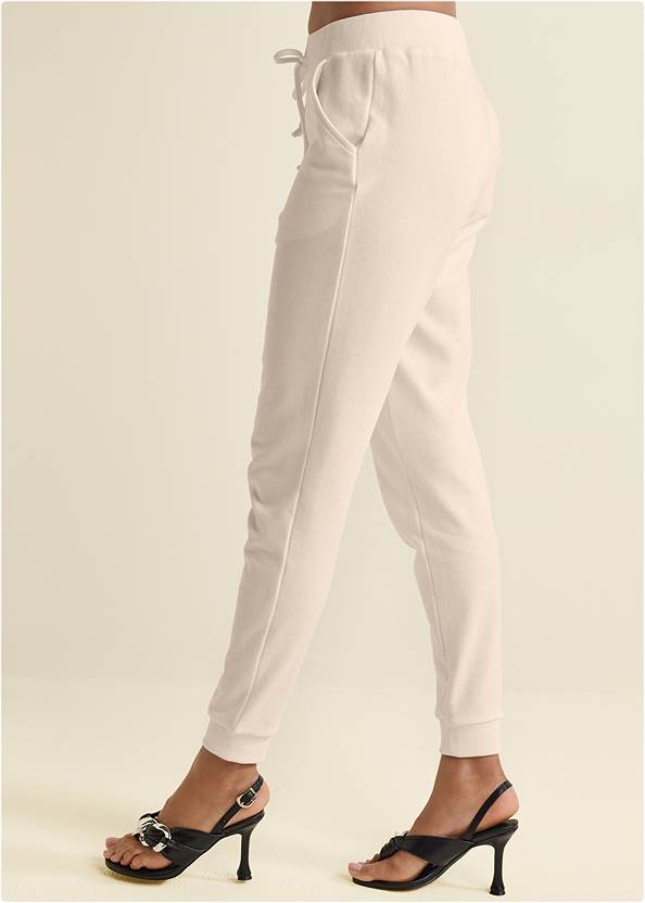 Waist down side view Essential Comfort Jogger
