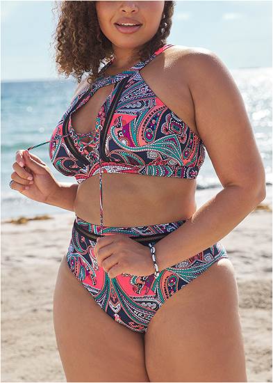 Plus Size Moderate High Rise Bottom