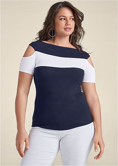 Plus Size Color Block Top