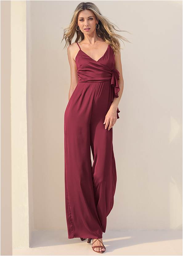 V-Neck Jumpsuit,Pointed Lace-Up Heels,Textured Hoop Earring Set