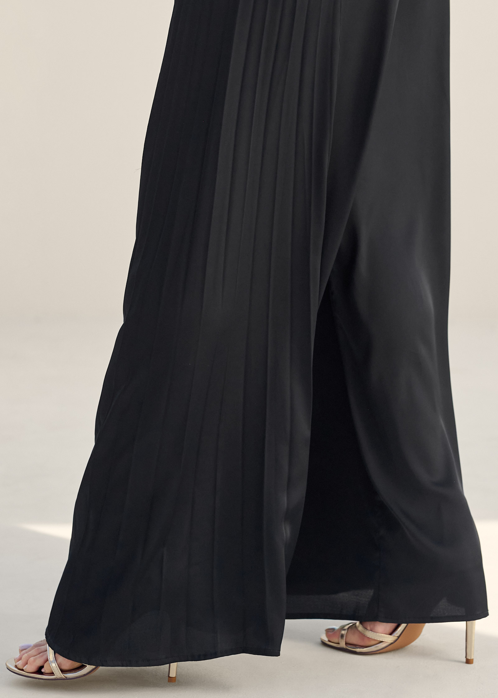 SIDE PLEATED WIDE TROUSERS / BLACK