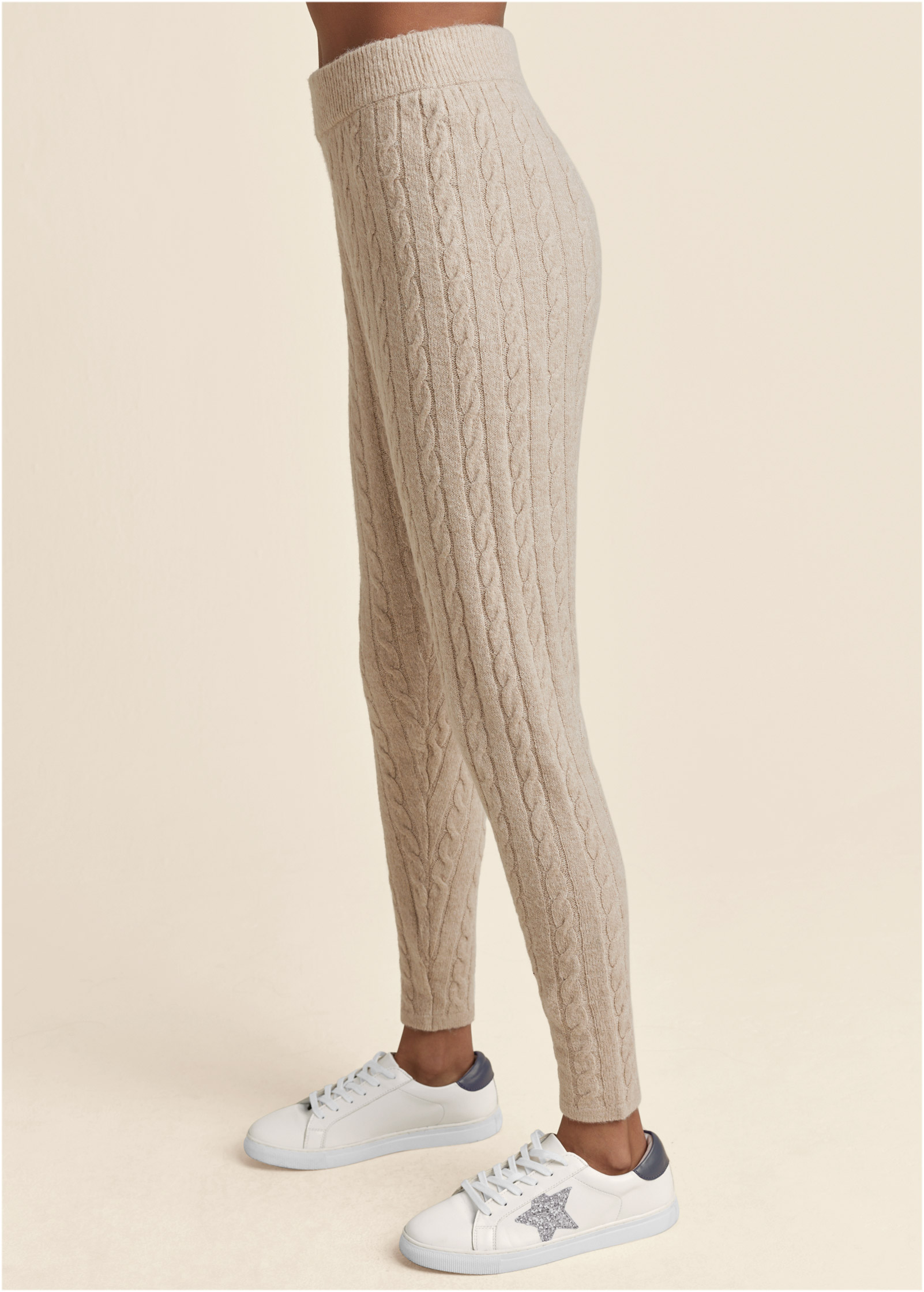 Sweater on sale knit tights