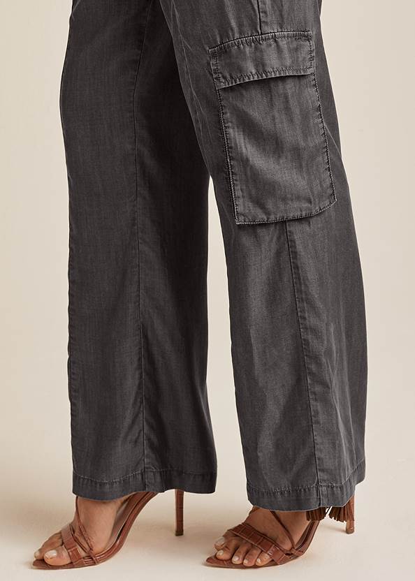 Detail side view Chambray Cargo Pants