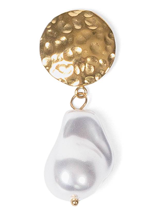 Detail  view Pearl Drop Earrings