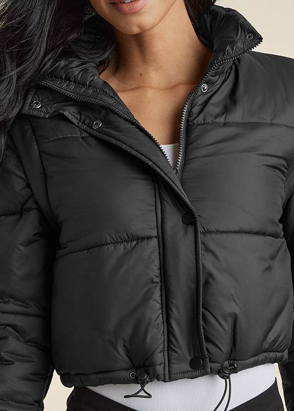 Detail front view Convertible Puffer Jacket