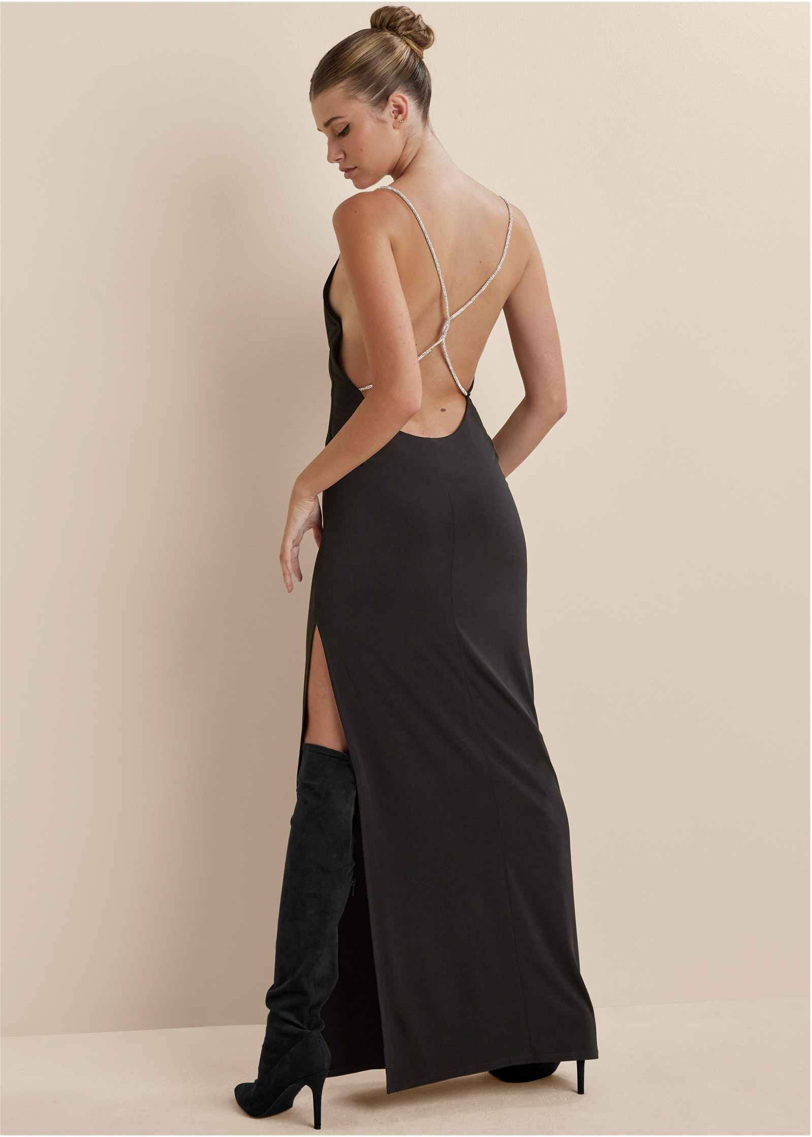 Venus black 2024 maxi dress