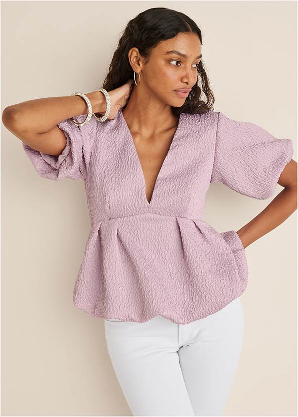 TEXTURED V-NECK TOP in Lilac