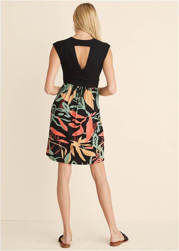 Abstract Print Dress in Black Multi