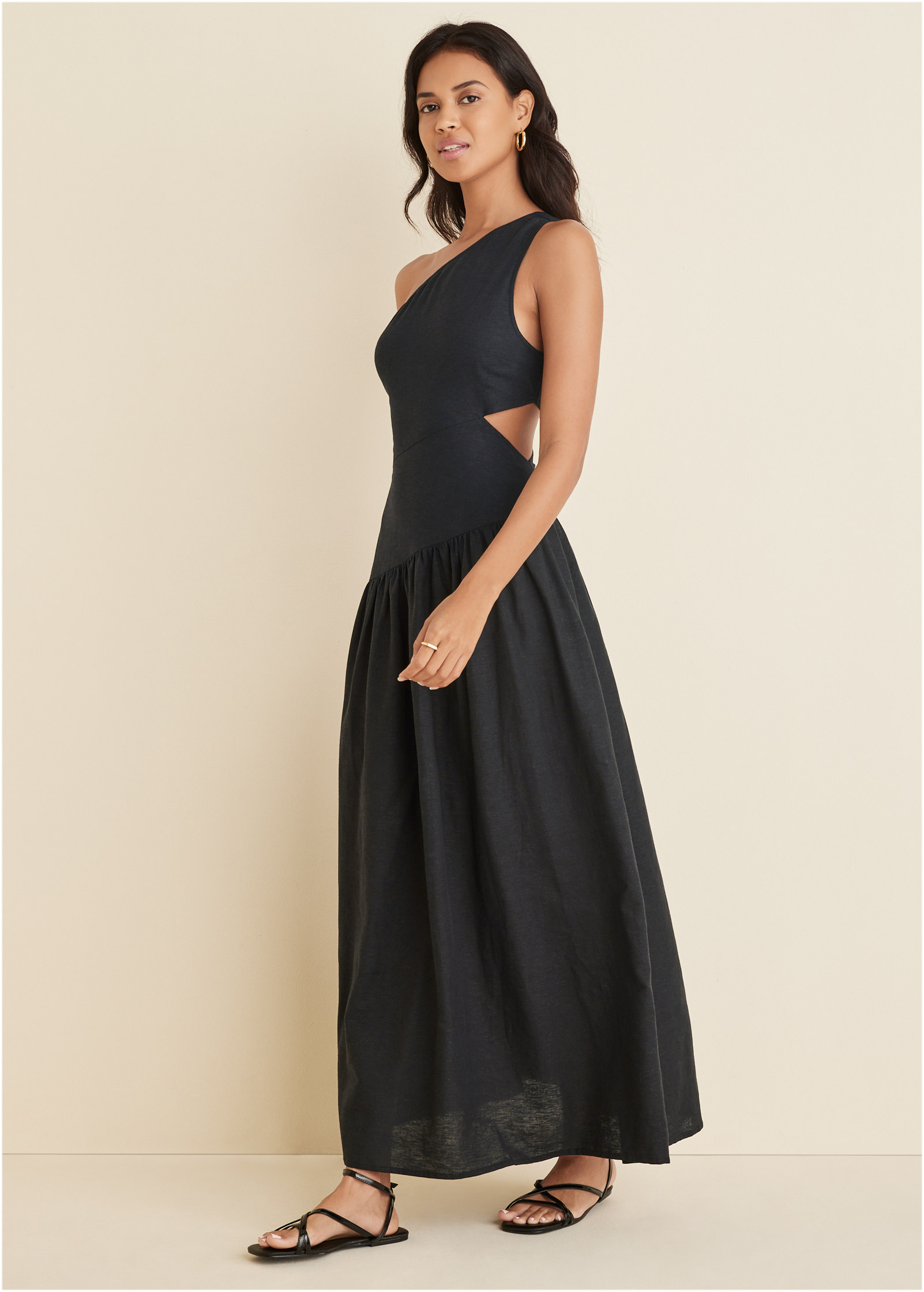 Venus cut clearance gown