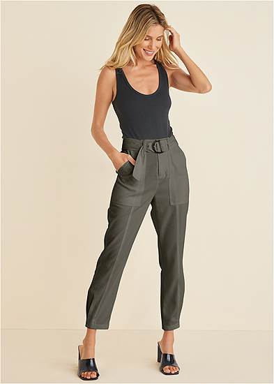 Relaxed Twill Straight Pant